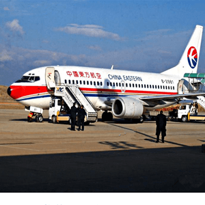 阿勒泰雪都机场托运航空快运业稳步发展的原因是什么？